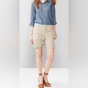 GAP Women's Boyfriend Roll- Up  Shorts - Size 14 - EUC - Bundle of 3